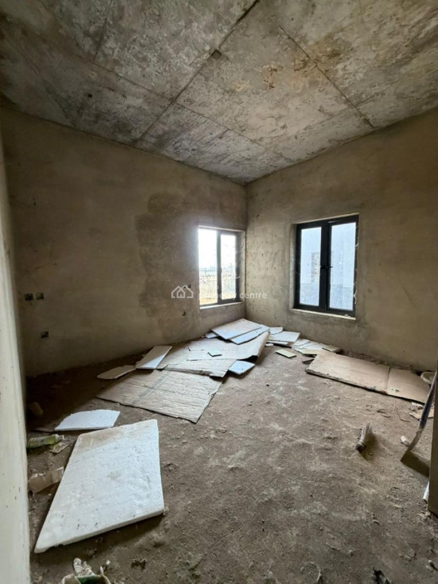 3 Beds Apartment Semifinished Lugbe N95,000,000, Lugbe District, Abuja, Block of Flats for Sale