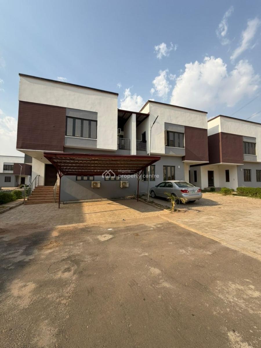 4 Beds Terrace Duplex 1 Room Bq Lugbe  Semifinished N110,000,000 Finis, Lugbe District, Abuja, Terraced Duplex for Sale