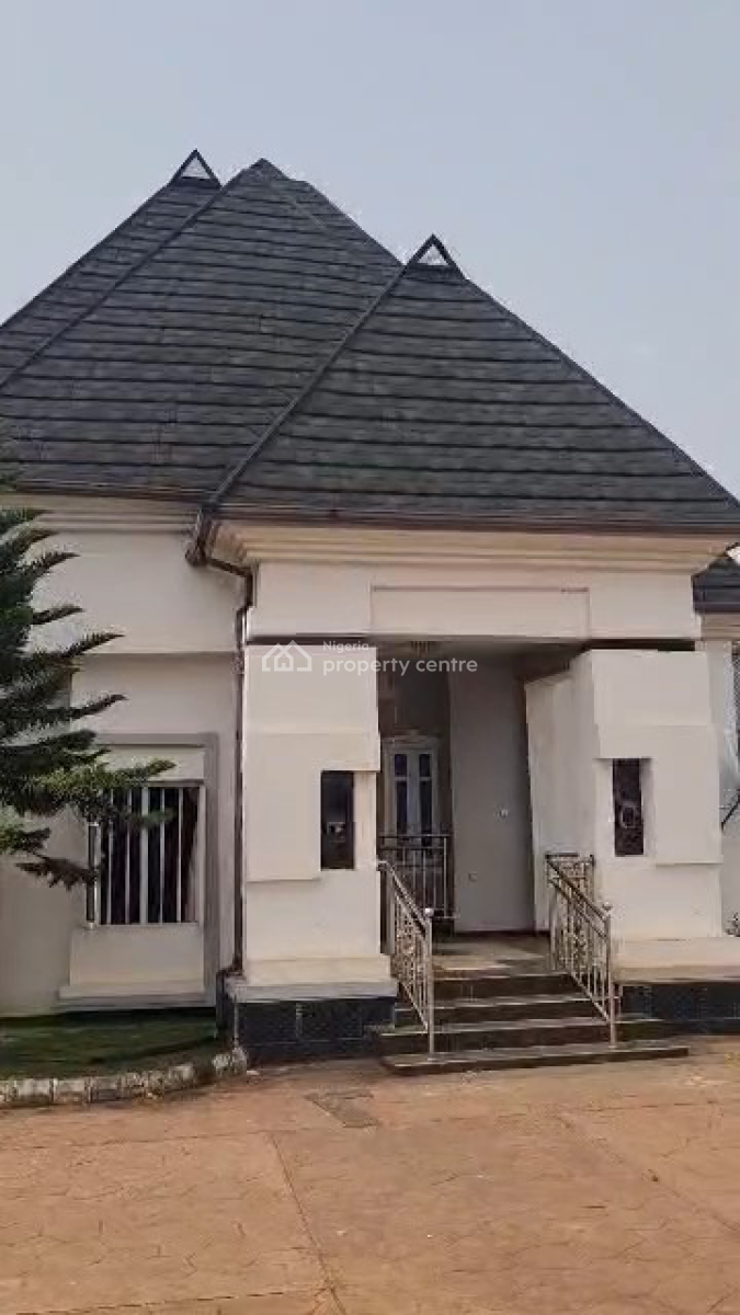 5 Bedroom Bungalow, Idokpa, Benin-auchi Road, Oredo, Edo, Detached Bungalow for Sale