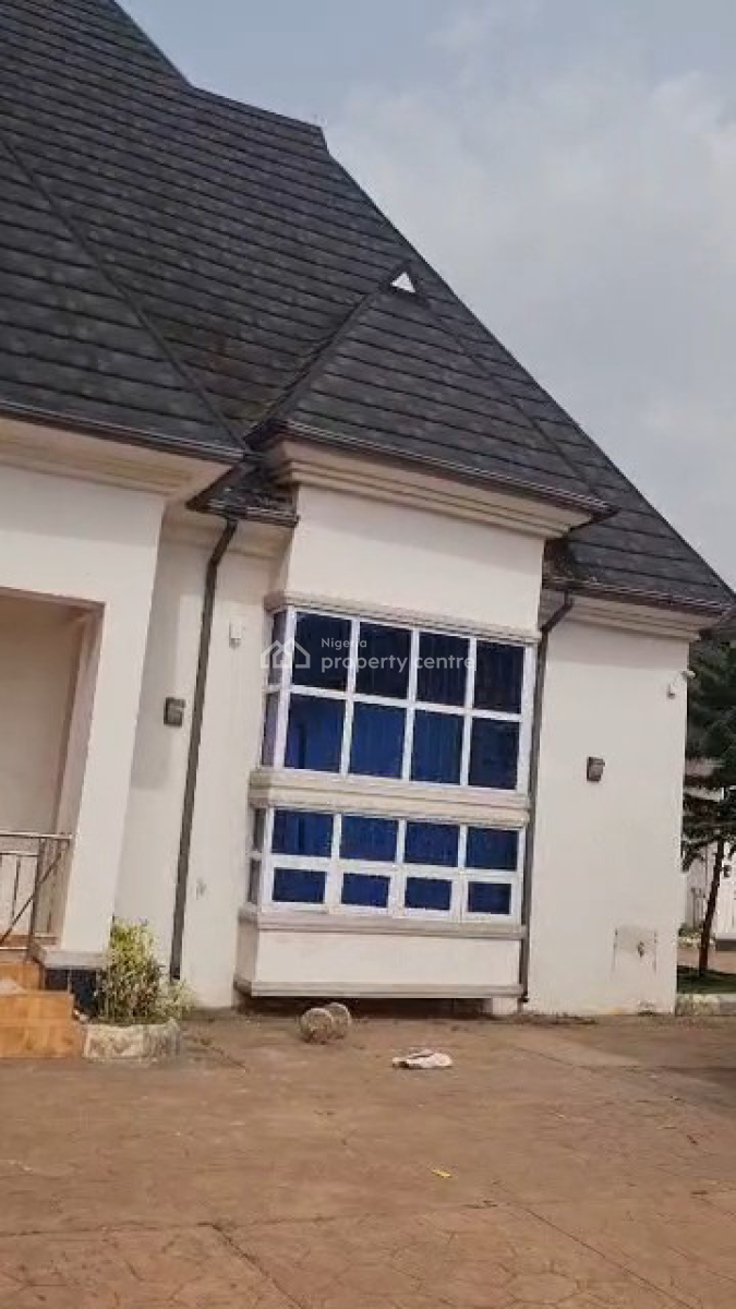 5 Bedroom Bungalow, Idokpa, Benin-auchi Road, Oredo, Edo, Detached Bungalow for Sale