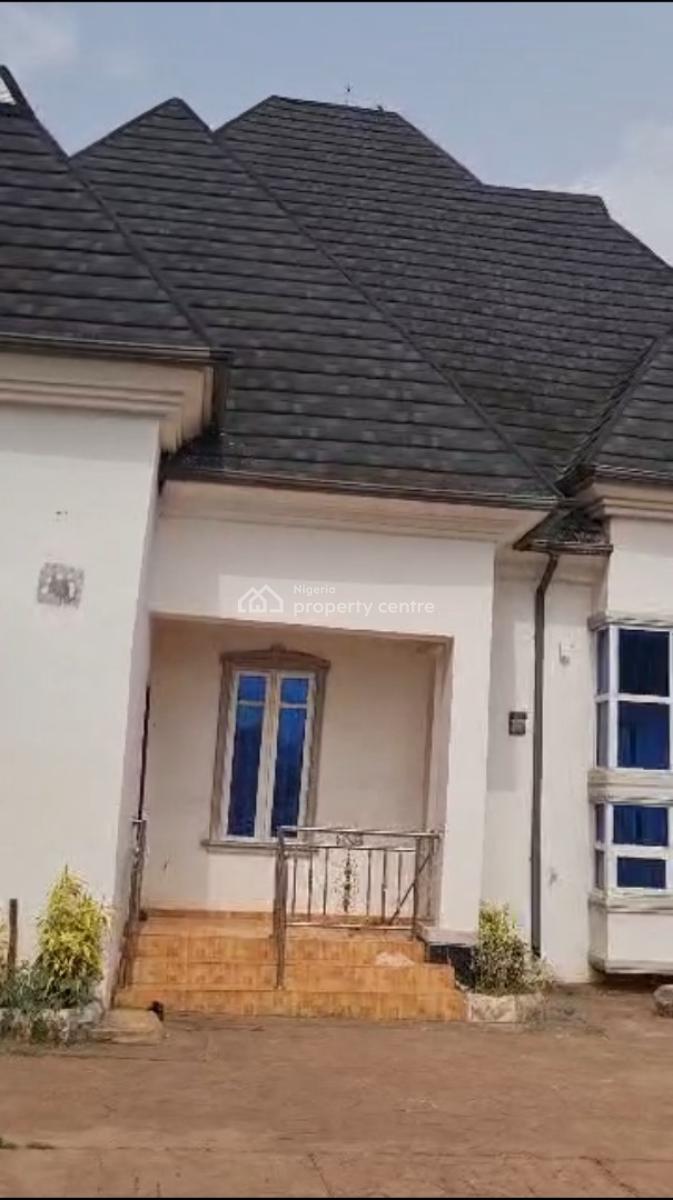 5 Bedroom Bungalow, Idokpa, Benin-auchi Road, Oredo, Edo, Detached Bungalow for Sale