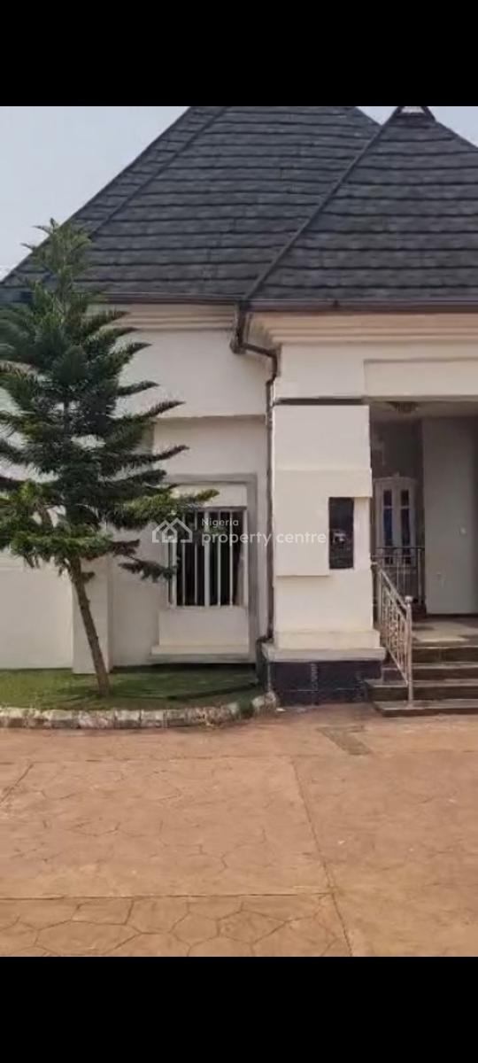 5 Bedroom Bungalow, Idokpa, Benin-auchi Road, Oredo, Edo, Detached Bungalow for Sale