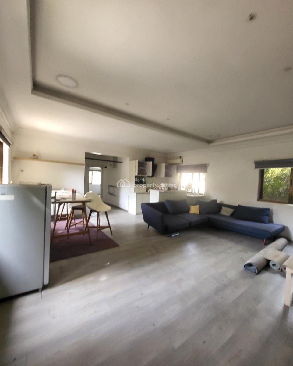 Luxurious Massive 2 Bedroom Flat, Presidential Villa, Asokoro District, Abuja, Flat / Apartment for Rent