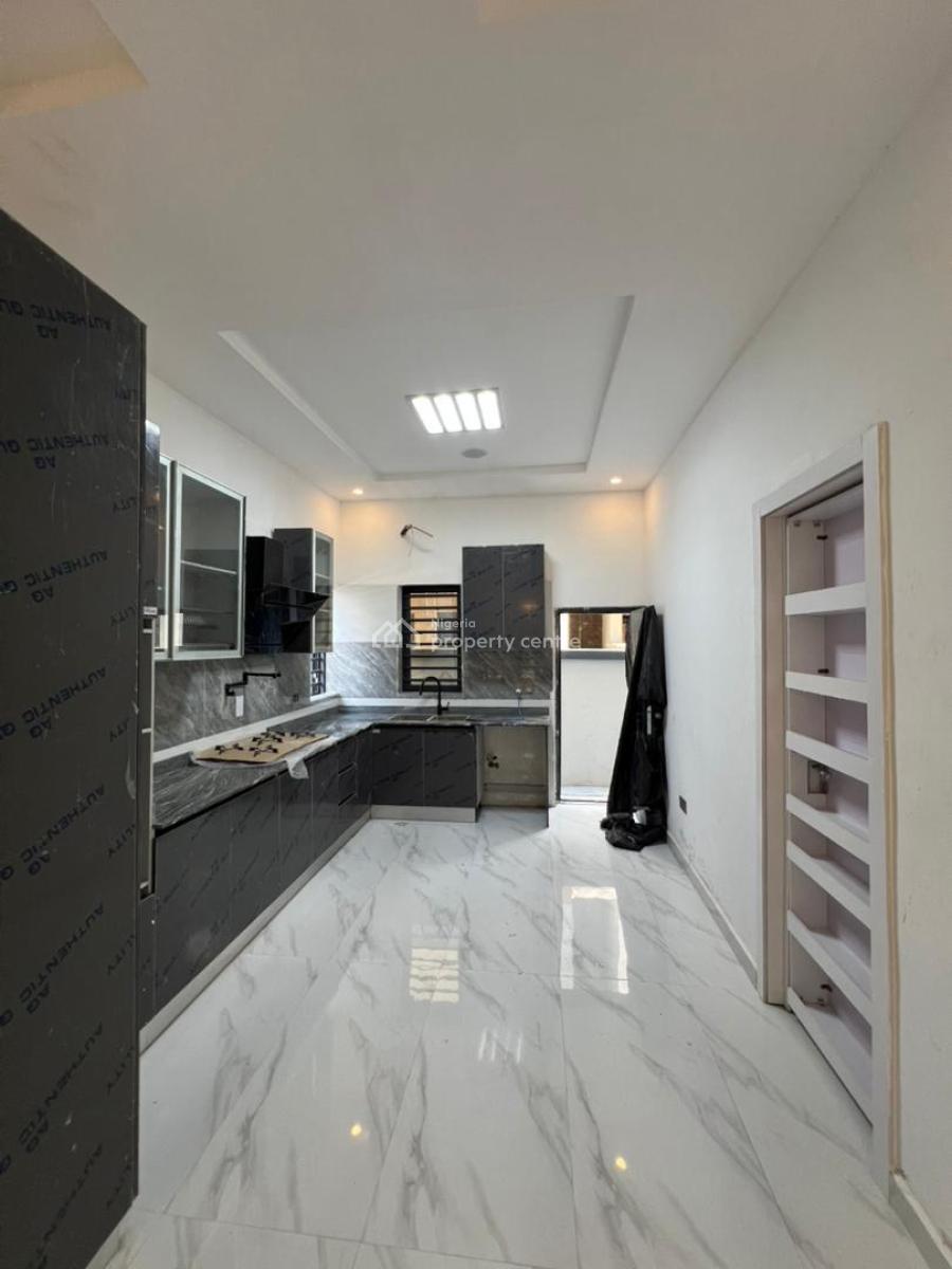 Spacious 4-bedroom Fully Detached House + Bq & Security House, Chevron, Lekki, Lagos, Detached Duplex for Sale