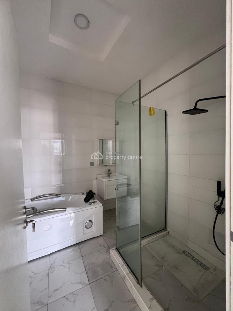 4 Bedroom Semi-detached House with Bq, Chevron, Lekki, Lagos, Semi-detached Duplex for Rent