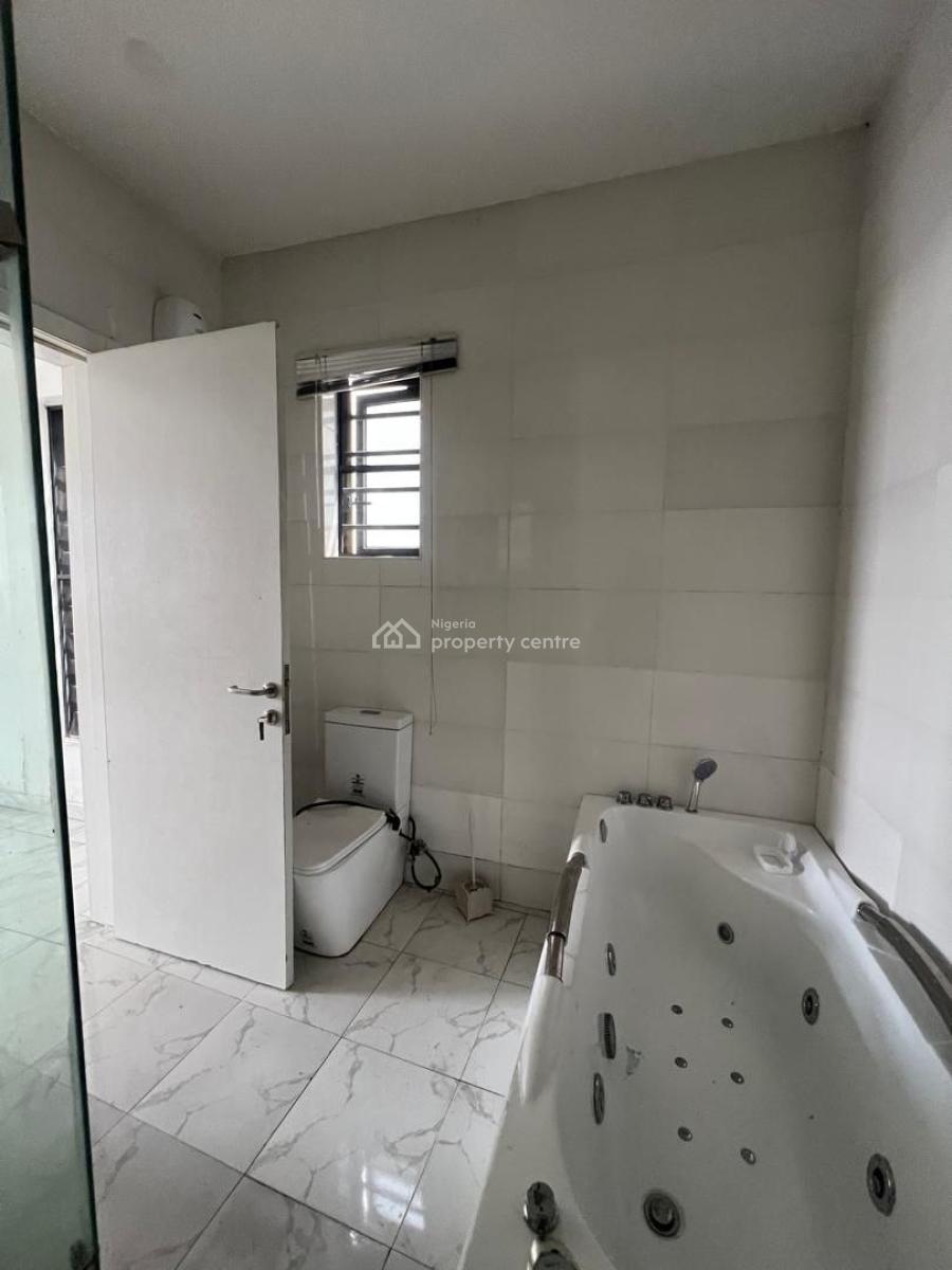 4 Bedroom Semi-detached House with Bq, Chevron, Lekki, Lagos, Semi-detached Duplex for Rent