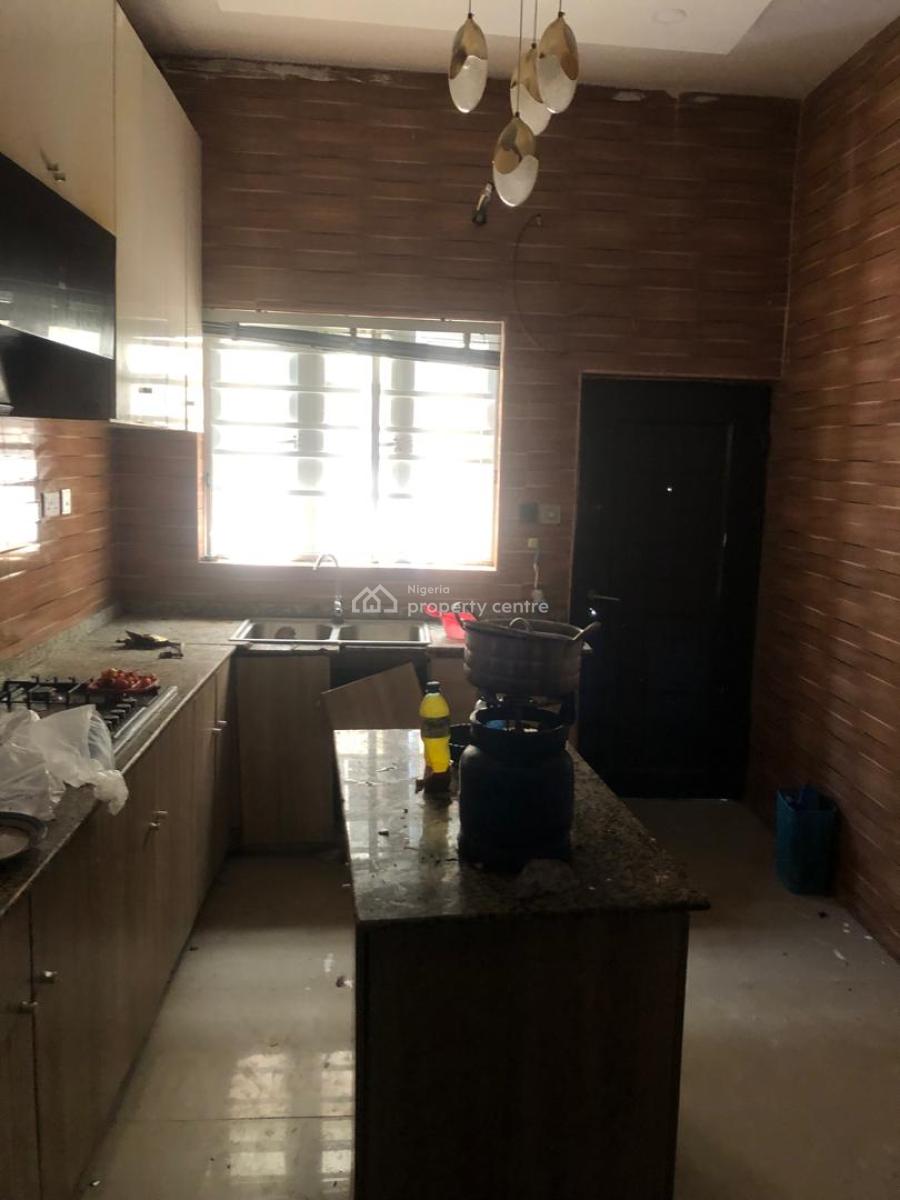 4 Bedroom Fully Detached Duplex, Spg, Ologolo, Lekki, Lagos, Self Contain (single Rooms) for Rent
