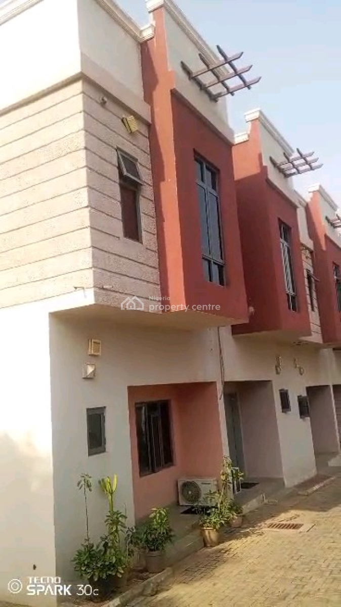 Luxurious 2-bedroom Terrace Duplex, Guzape District, Abuja, Terraced Duplex for Rent