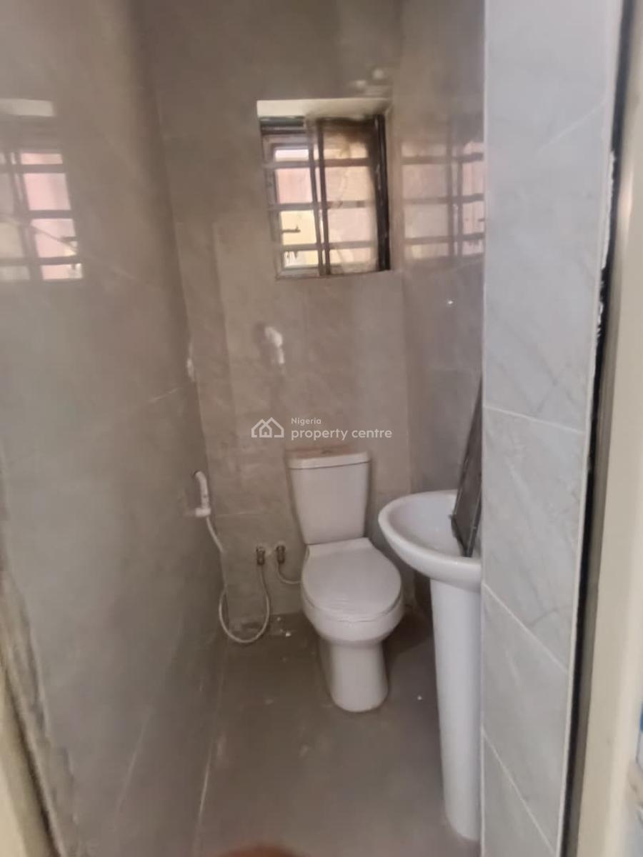 Newly Built Room Nd Parlor Selfcon in an Estate, Akala Estate, Akobo, Ibadan, Oyo, Mini Flat (room and Parlour) for Rent