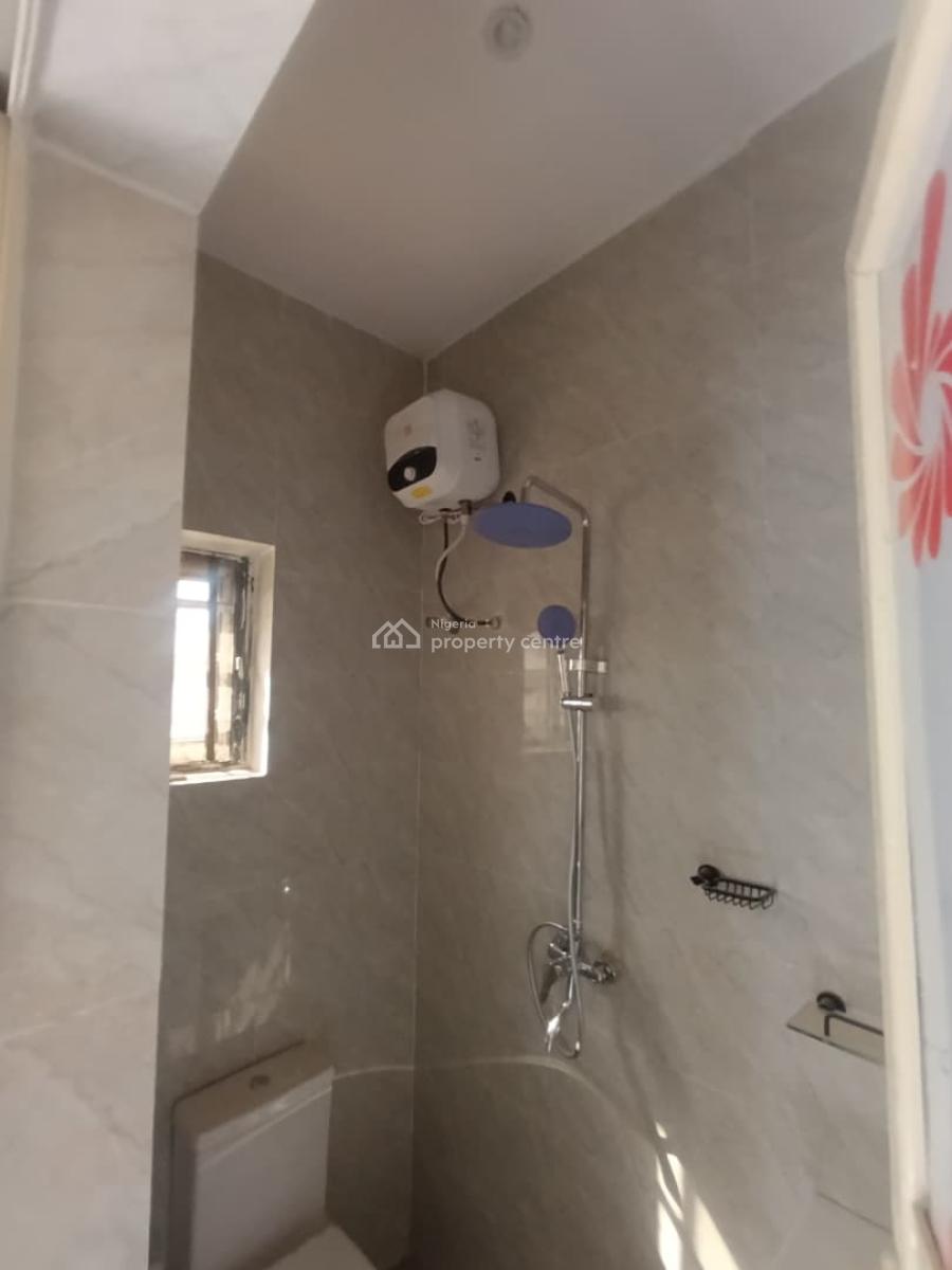 Newly Built Room Nd Parlor Selfcon in an Estate, Akala Estate, Akobo, Ibadan, Oyo, Mini Flat (room and Parlour) for Rent