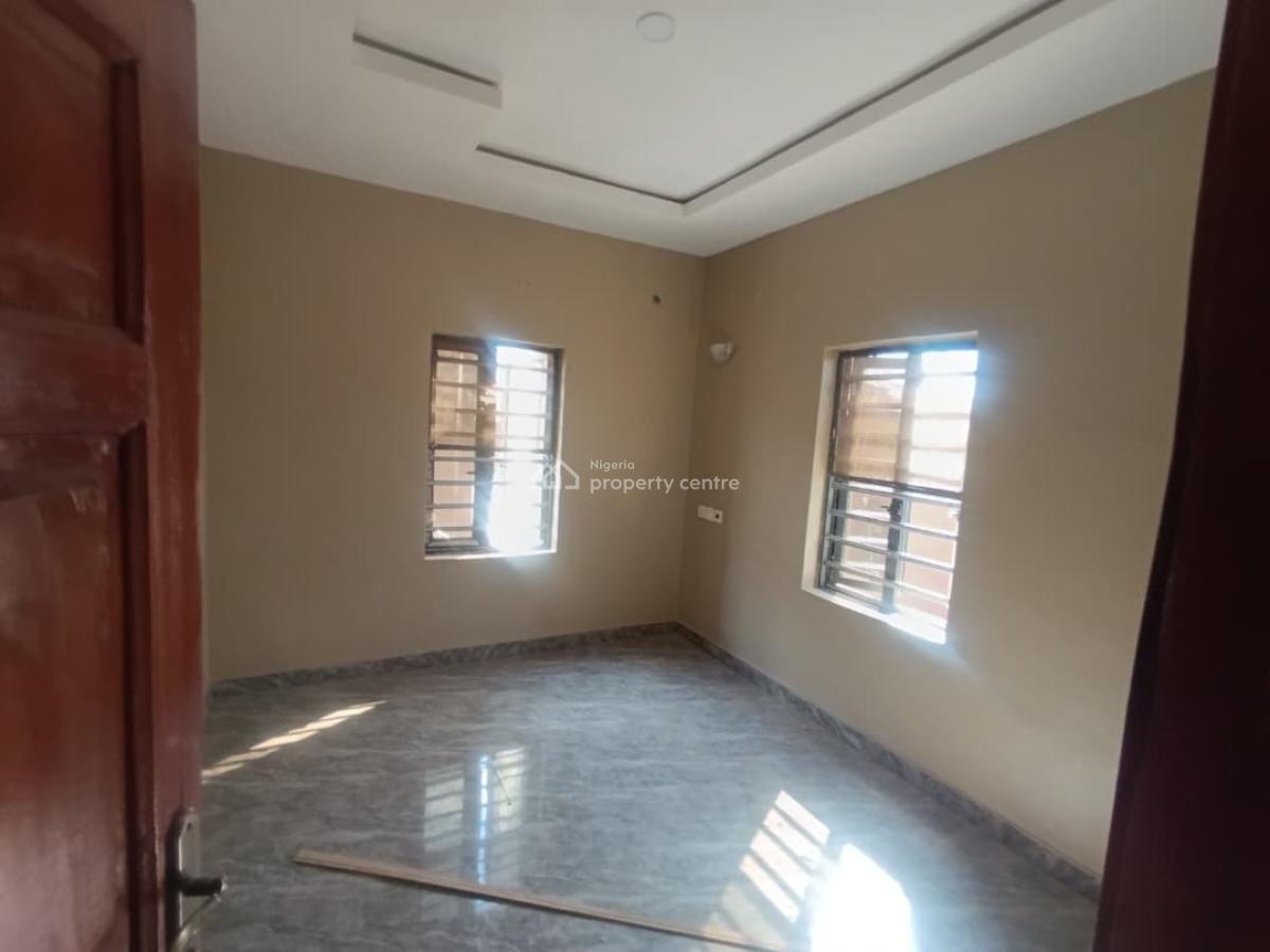 Newly Built Room Nd Parlor Selfcon in an Estate, Akala Estate, Akobo, Ibadan, Oyo, Mini Flat (room and Parlour) for Rent