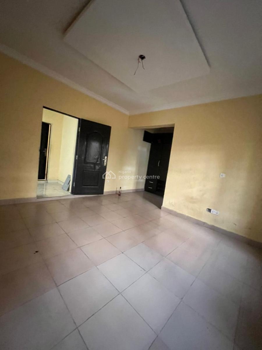 2 Bedroom Apartment, Ilaje, Ajah, Lagos, Flat / Apartment for Rent