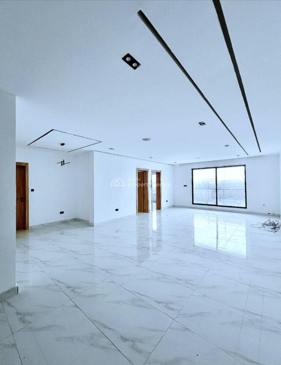 Nicely Built 2 Bedroom Apartment with a Room Bq, Lekki Phase 1, Lekki, Lagos, Flat / Apartment for Sale