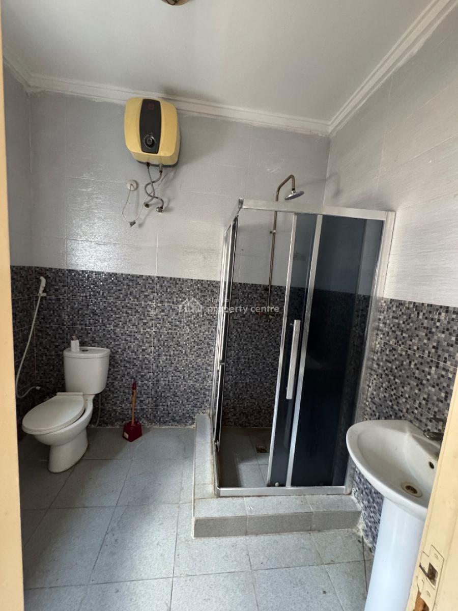 Self Contain, Chevy View Estate, Lekki Expressway, Lekki, Lagos, Self Contain (single Rooms) for Rent