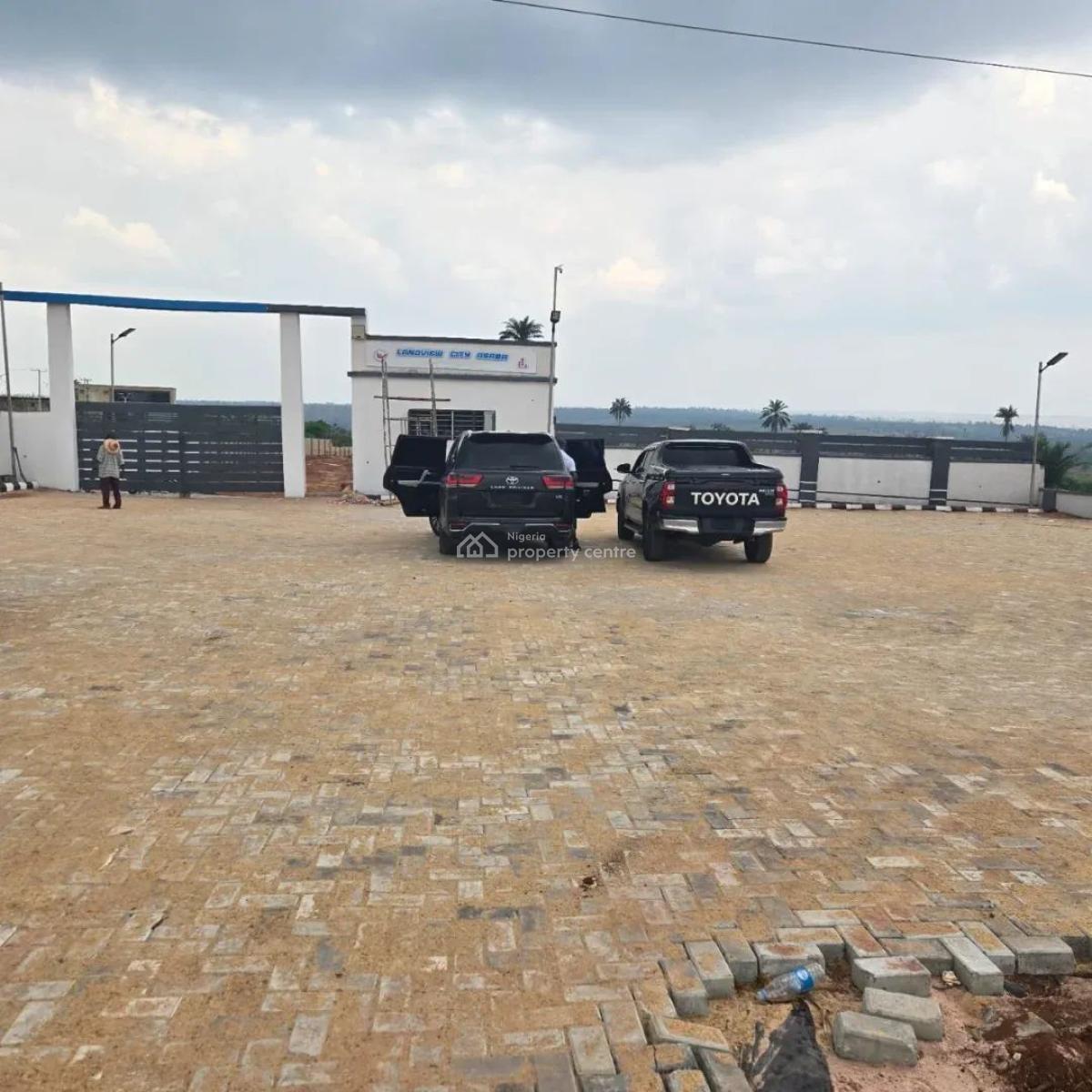 Land with Cofo, Landview City Extension Along  Asaba Benin Expressway, Asaba, Delta, Mixed-use Land for Sale