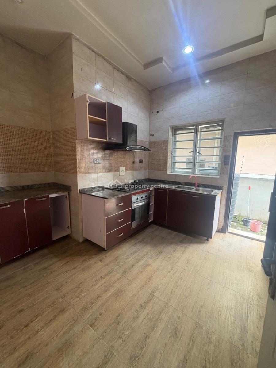 Single Room Shared Apartment, Ikota Villa Road 24, Ikota, Lekki, Lagos, Flat / Apartment for Rent