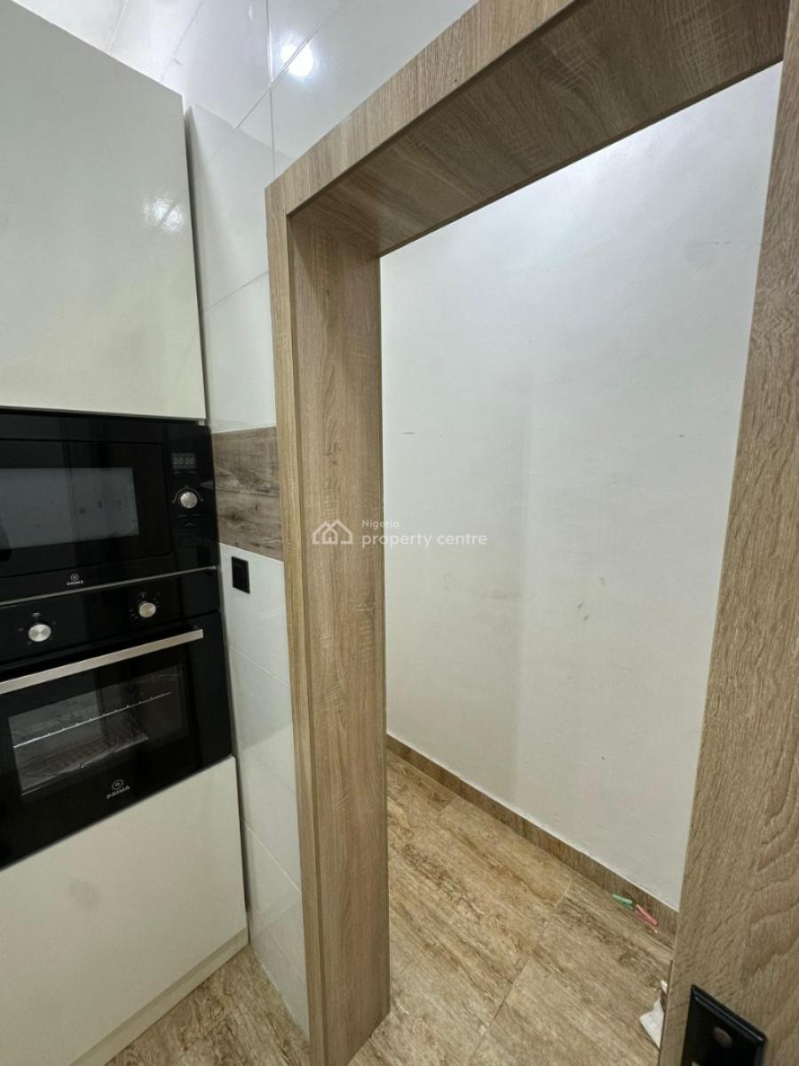 This Is a Lovely 4 Bedroom Semi Detached Duplex with Bq, Ologolo, Lekki, Lagos, Semi-detached Duplex for Rent