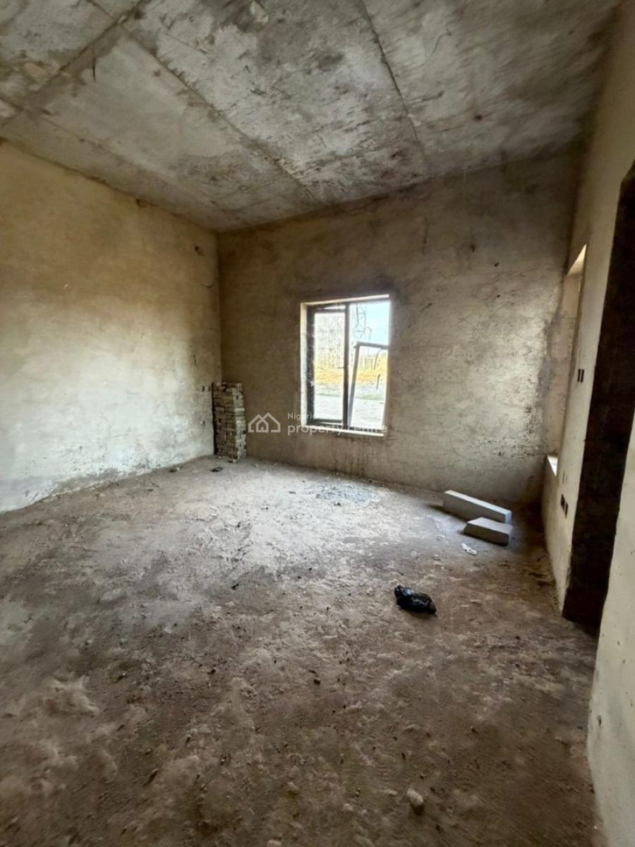 Nice 3 Bedroom Apartment, Lugbe District, Abuja, Flat / Apartment for Sale