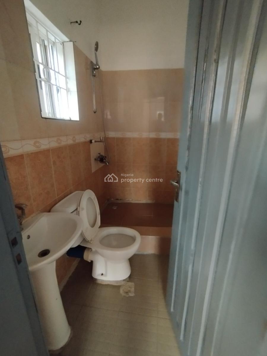 Spacious Massive Lurxuy 2 Bedroom Flat, Fubara Dublin  Alpha Beach Road, Lekki, Lagos, Block of Flats for Sale