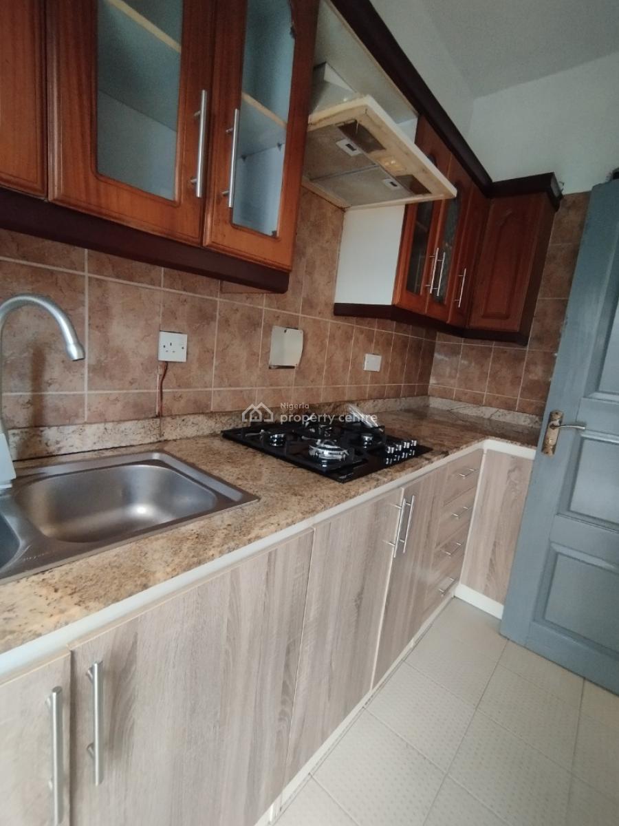 Spacious Massive Lurxuy 2 Bedroom Flat, Fubara Dublin  Alpha Beach Road, Lekki, Lagos, Block of Flats for Sale