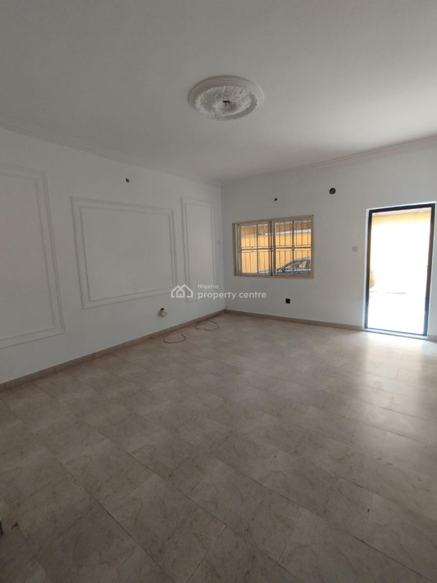 Spacious Massive Lurxuy 2 Bedroom Flat, Fubara Dublin  Alpha Beach Road, Lekki, Lagos, Block of Flats for Sale