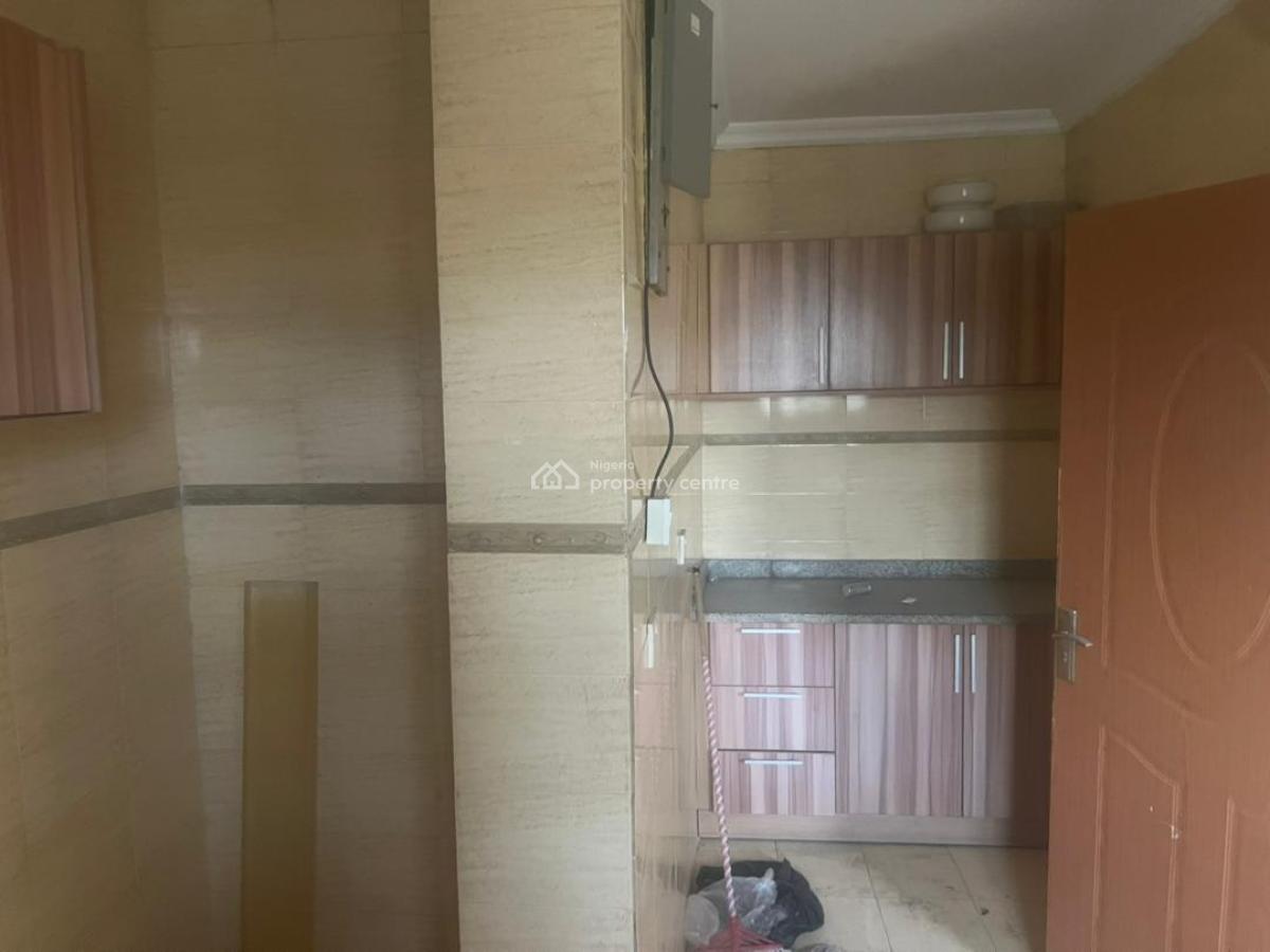 Well Maintained 3 Bedrooms Flat Plus Bq, Victoria Island (vi), Lagos, Flat / Apartment for Sale