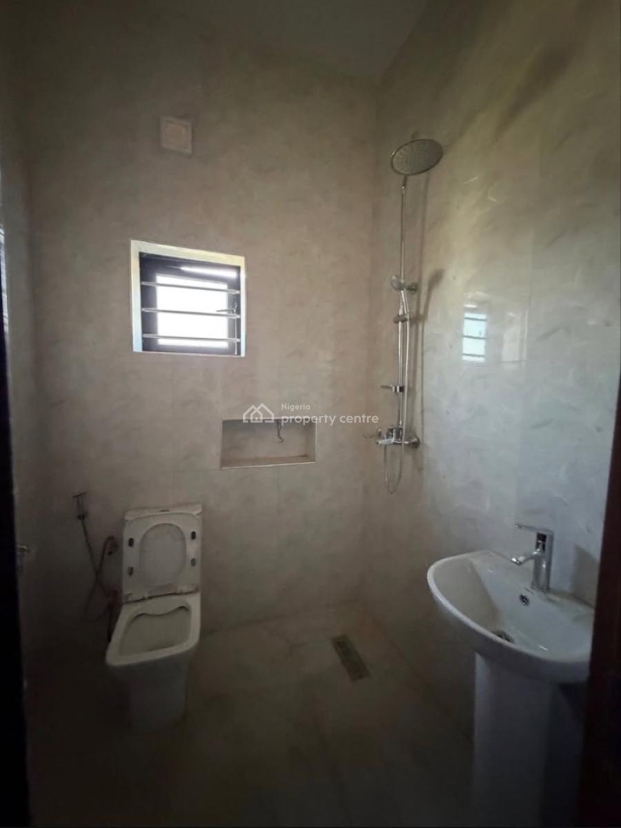 4 Bedroom Terrace Duplex, Guzape District, Abuja, Terraced Duplex for Sale