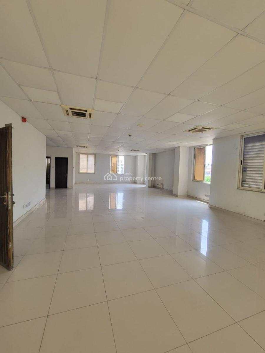 Commercial Space 946 Sqm Available, Victoria Island (vi), Lagos, Office Space for Rent