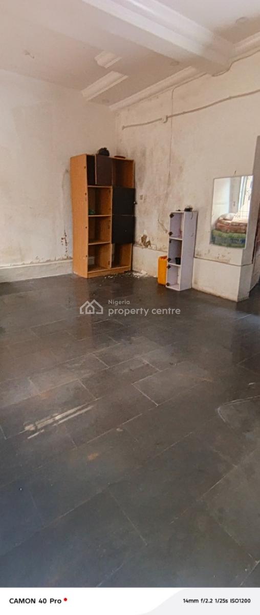 Massive Studio Apartment, Furo Ezimora Street, Lekki Phase 1, Lekki, Lagos, Self Contain (single Rooms) for Rent