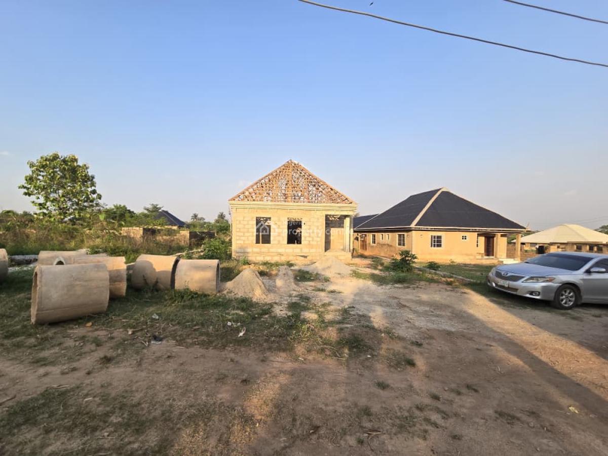 3 Bedroom Bungalow on a Plot of Land, Railway Area Alabata Moniya, Ibadan, Oyo, Residential Land for Sale