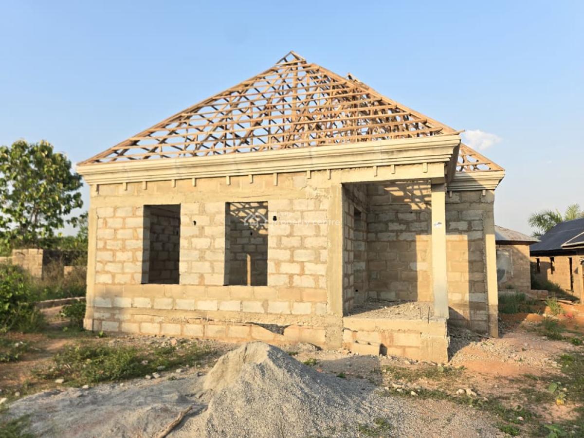 3 Bedroom Bungalow on a Plot of Land, Railway Area Alabata Moniya, Ibadan, Oyo, Residential Land for Sale