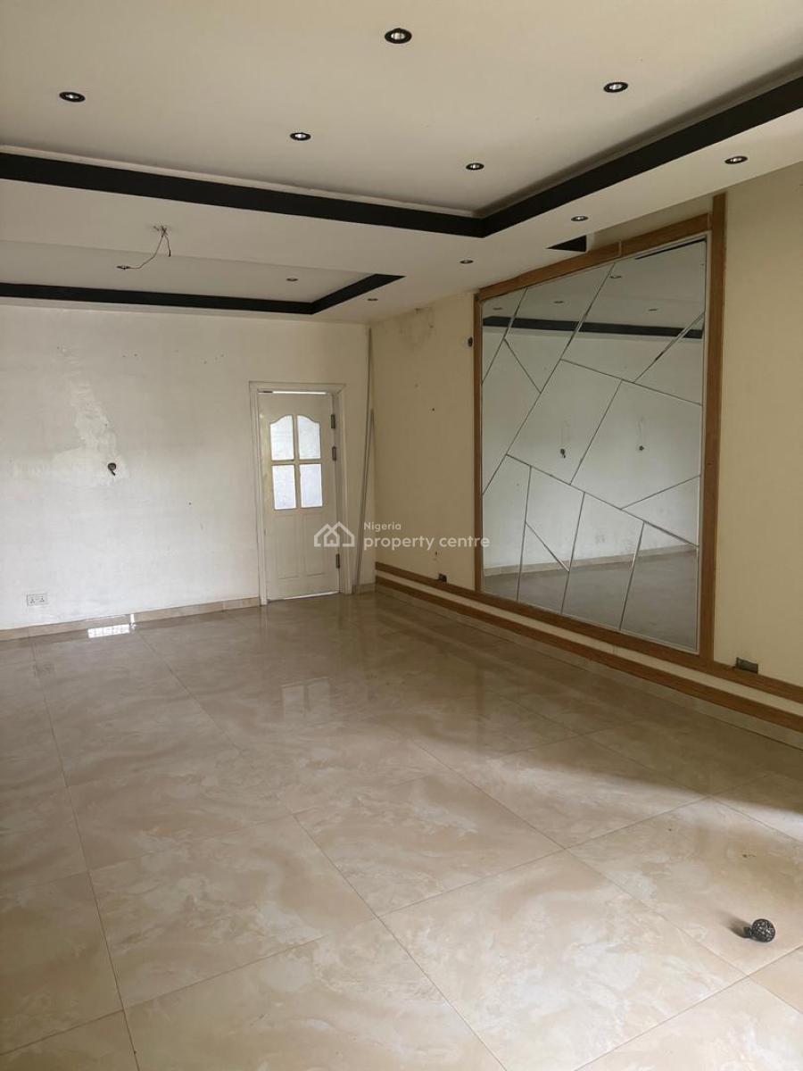 Lovely 3 Bedroom Flat Ensuit with Generator, Off Freedom Way, Lekki Phase 1, Lekki, Lagos, Flat / Apartment for Rent