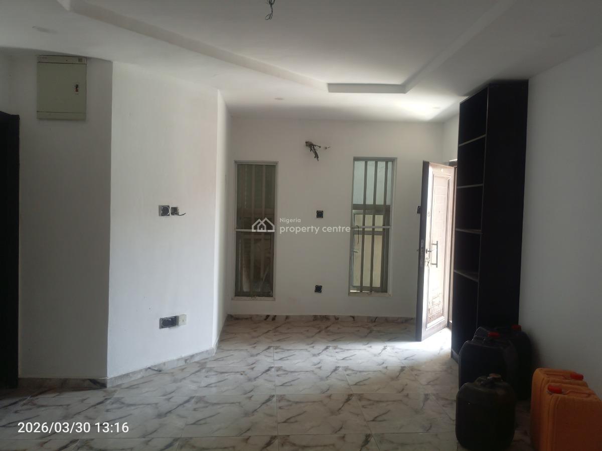 3 Bedroom Luxurious Downstair Flat, Okera Addo Road Ajah, Ajah, Lagos, Flat / Apartment for Rent