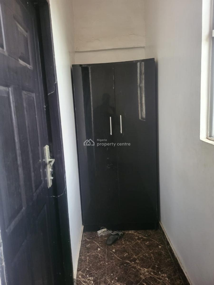 Clean & Decent Mini Flat, Gra Phase 1, Magodo, Lagos, Mini Flat (room and Parlour) for Rent