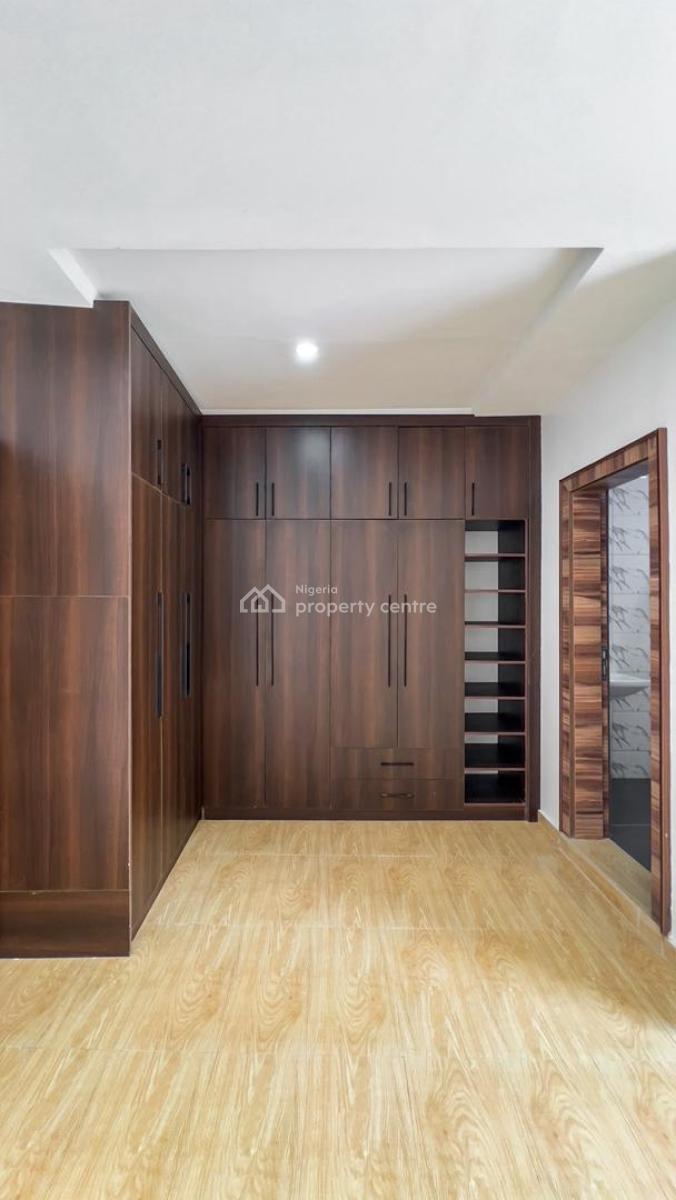 Spacious 4 Bedroom Terrace Duplex with Bq, Coza Road, Guzape District, Abuja, Terraced Duplex for Sale