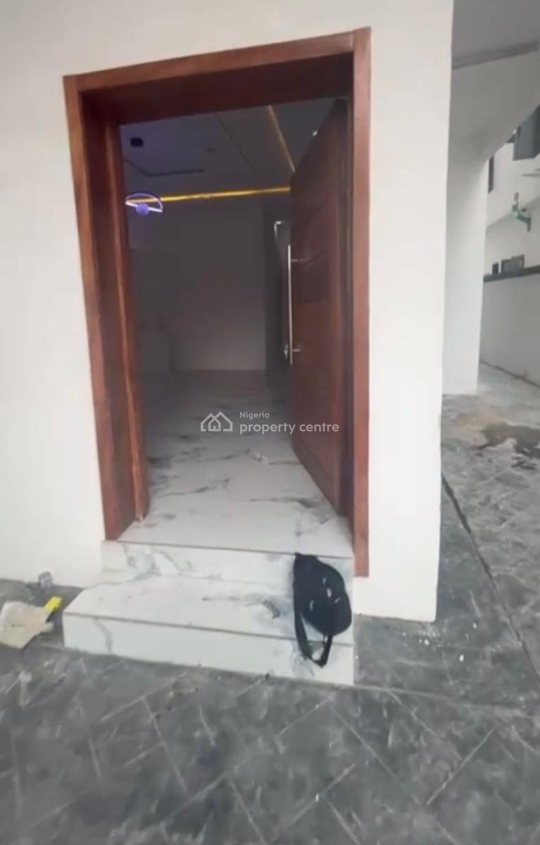 Clean Massive Miniflat with Fitted Kitche,inverter, Ologolo, Lekki, Lagos, Mini Flat (room and Parlour) for Rent