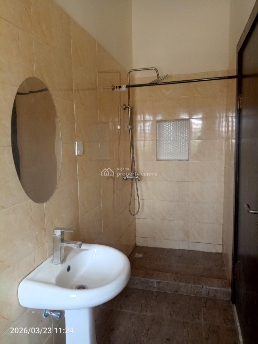 2 Bedroom Luxurious Flat with Bq, Lekki Scheme 2, Off Ogombo Road, Ajah Lagos State, Lekki Phase 2, Lekki, Lagos, Flat / Apartment for Rent
