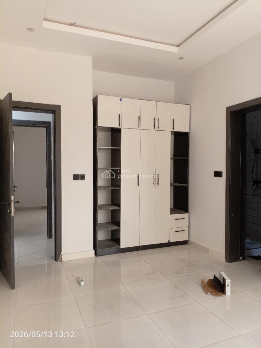 2 Bedroom Luxurious Newly Built Flat with Swimming, Lekki Scheme 2, Off Mobil Road, Lekki Phase 2, Lekki, Lagos, Flat / Apartment for Rent