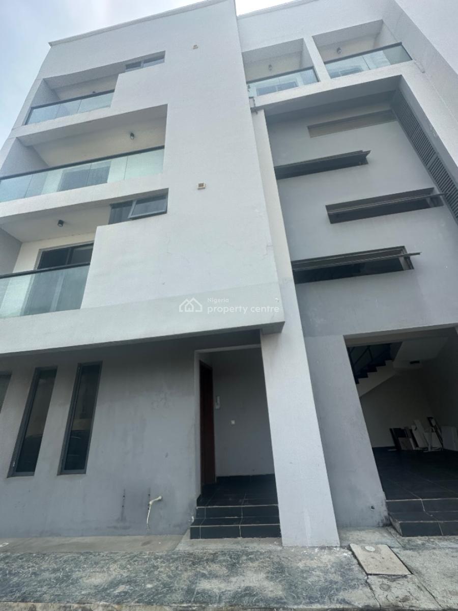 4 Bedroom Massionate, Spg Road, Ologolo, Lekki, Lagos, Terraced Duplex for Rent
