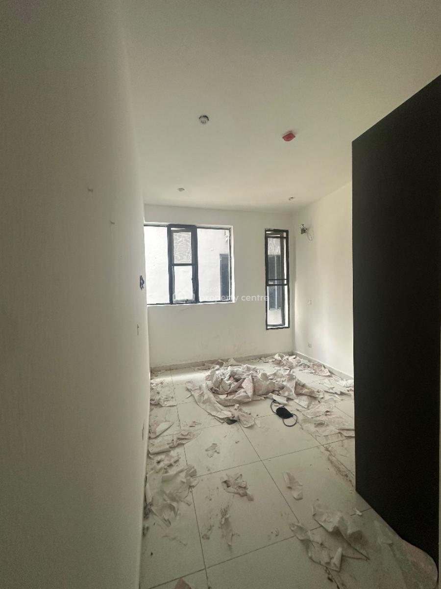 4 Bedroom Massionate, Spg Road, Ologolo, Lekki, Lagos, Terraced Duplex for Rent