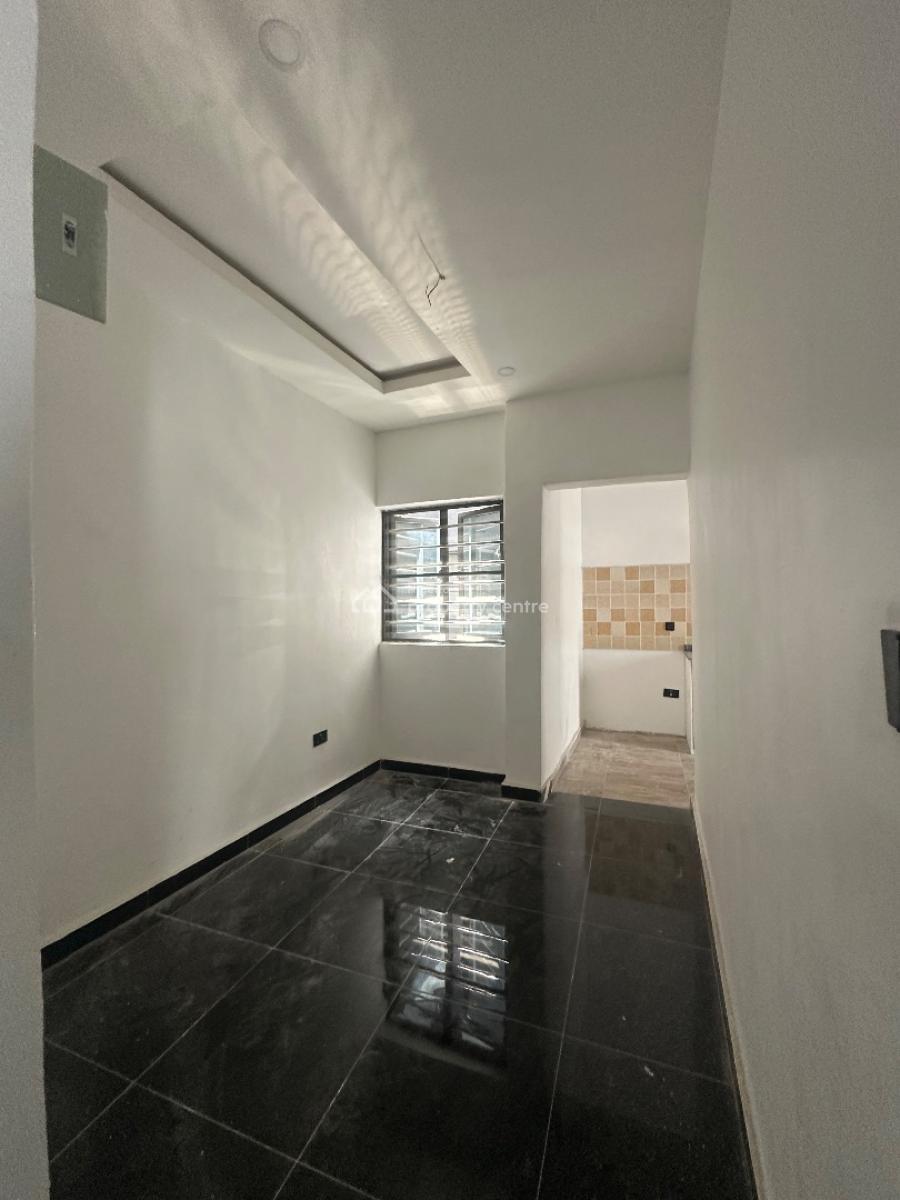 2 Bedroom Apartment, Spg Road, Ologolo, Lekki, Lagos, Flat / Apartment for Rent