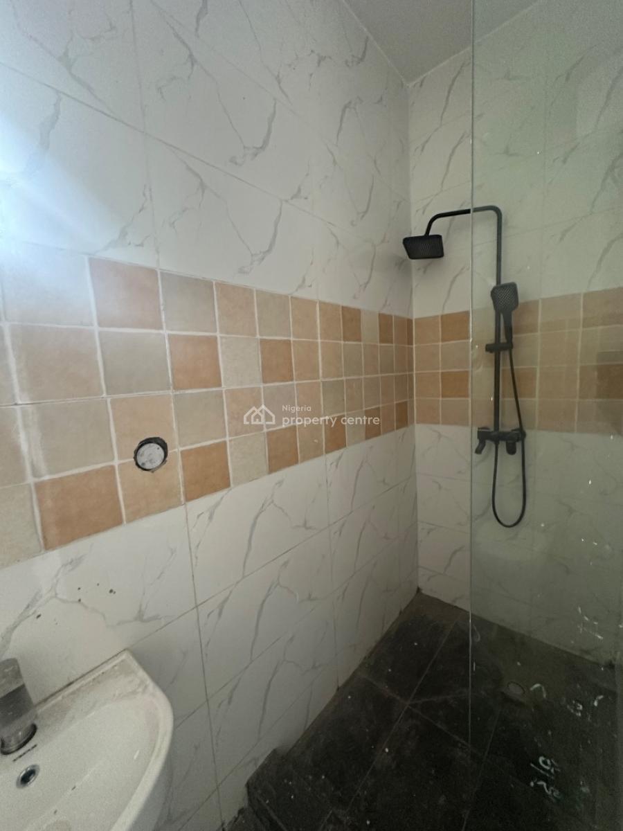 2 Bedroom Apartment, Spg Road, Ologolo, Lekki, Lagos, Flat / Apartment for Rent