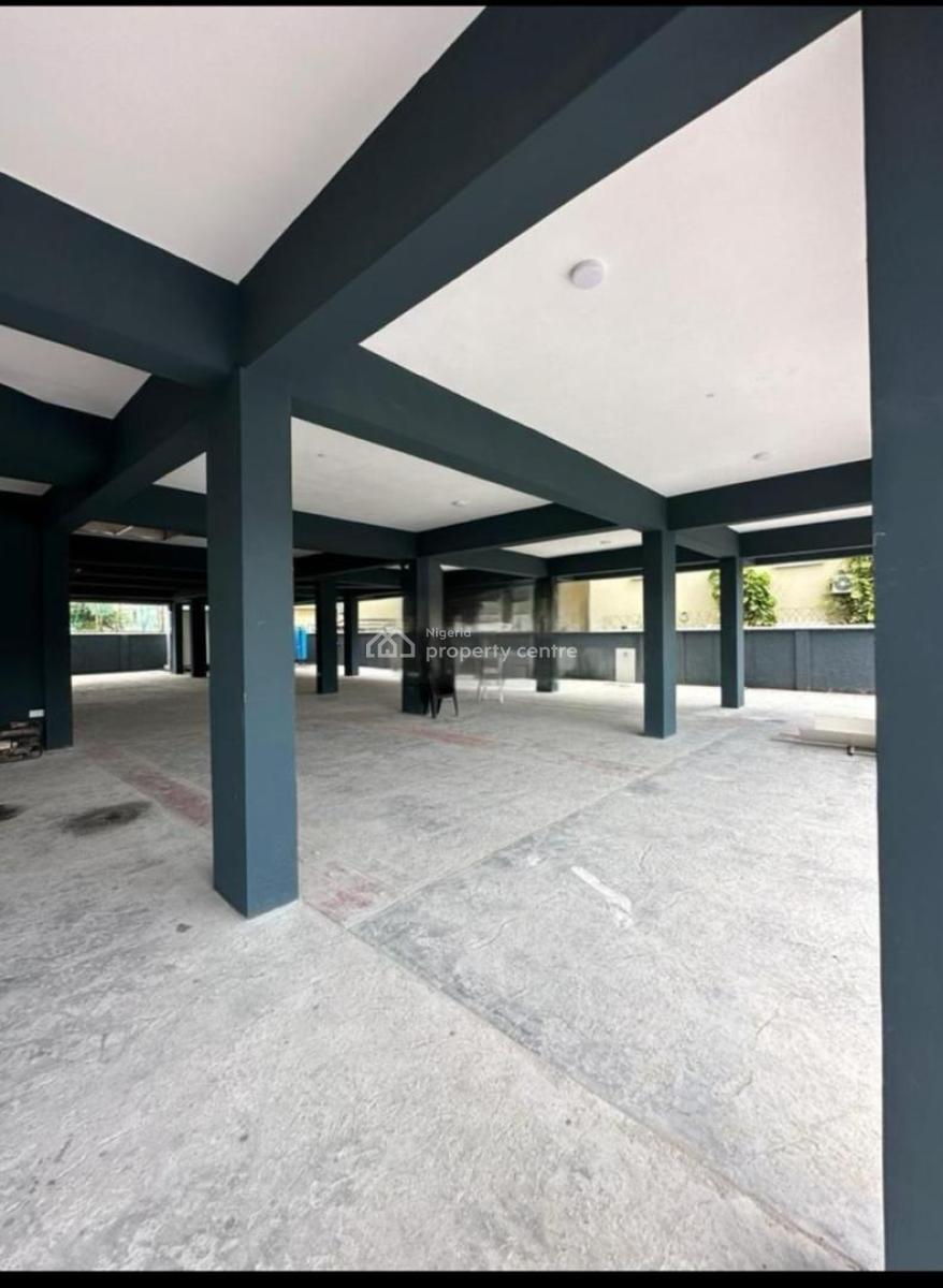 Lovely 3 Bedroom Apartment with Pool, Lekki Phase 1, Lekki, Lagos, Flat / Apartment for Sale