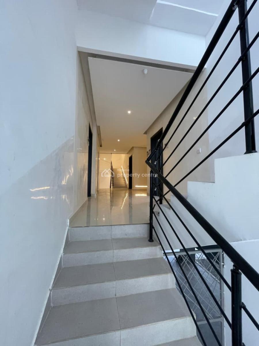 Luxury 2 Bedroom Maisonette, Off Freedom Way, Lekki Phase 1, Lekki, Lagos, Flat / Apartment for Sale