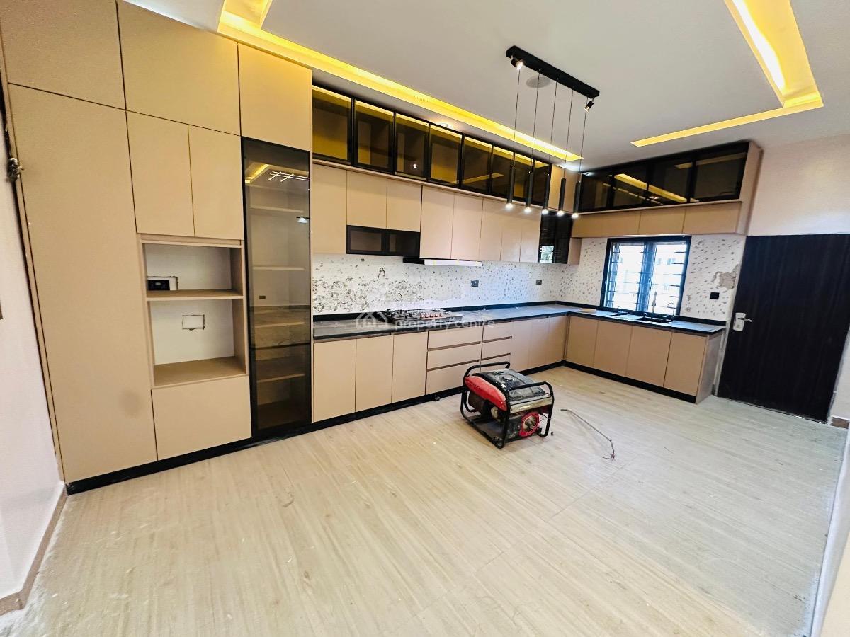 5 Bedroom Detached Duplex with Bq  Gym House  Sit Out Spot Inverter, Jabi Dakibiyu, Jabi, Abuja, Detached Duplex for Sale