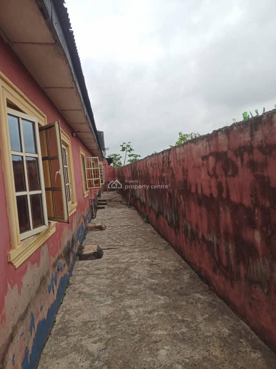 Well Built 4 Bedroom Detached Bungalow, Teacher Estate, Mowe Ofada, Ogun, Detached Bungalow for Sale