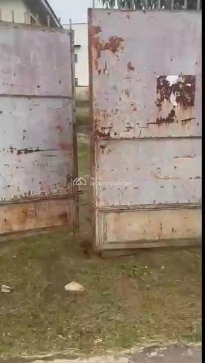 4 Flats of 3 Bedroom on an Acre of Land, Oba Akenzua, Dugbe (onireke), Ibadan North-west, Oyo, House for Sale