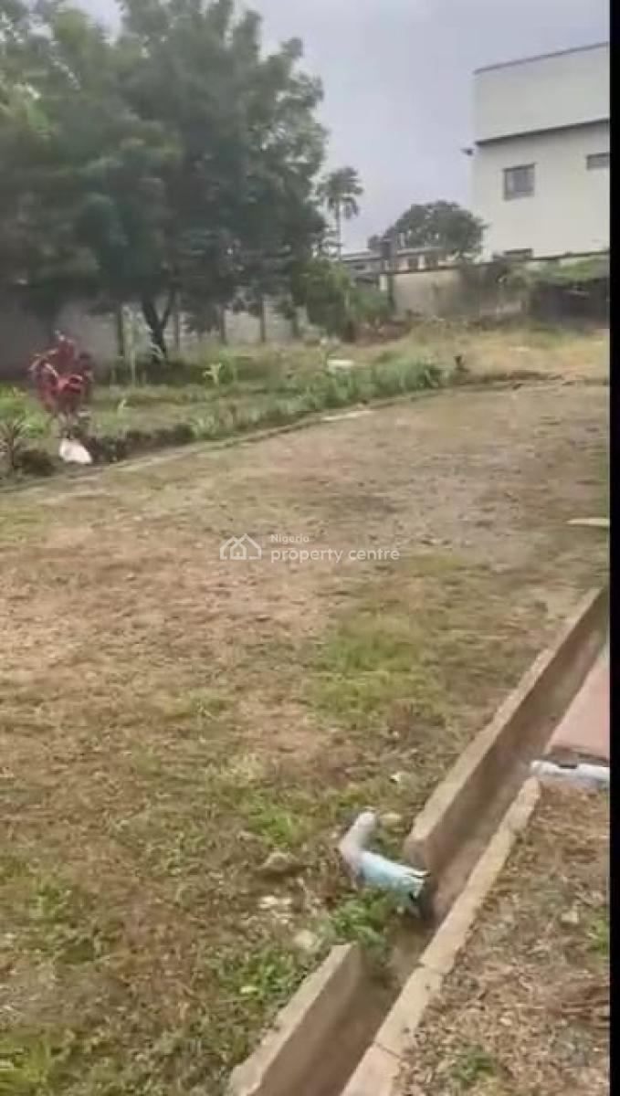 4 Flats of 3 Bedroom on an Acre of Land, Oba Akenzua, Dugbe (onireke), Ibadan North-west, Oyo, House for Sale