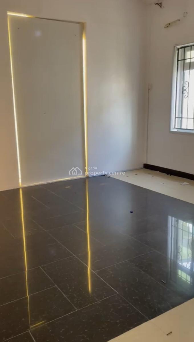 Spacious Rooms and Parlor Serviced Apartment, Paradise 3 Estate Chevron Drive, Lekki, Lagos, Semi-detached Duplex for Rent