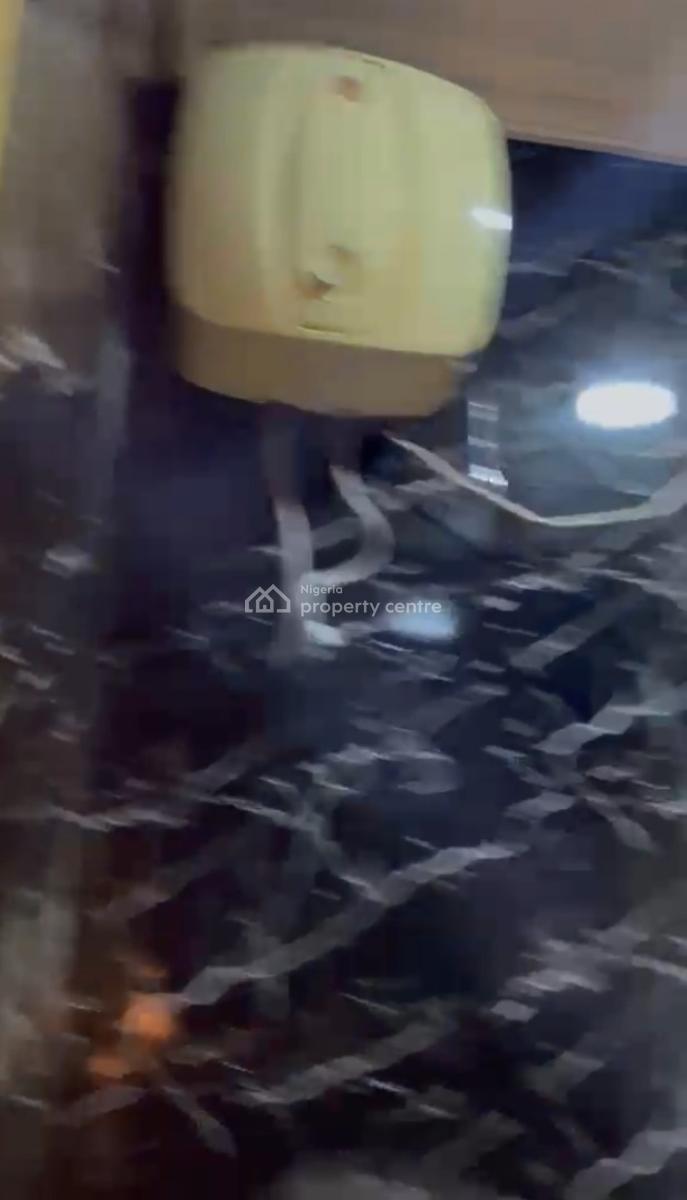 Spacious Rooms and Parlor Serviced Apartment, Paradise 3 Estate Chevron Drive, Lekki, Lagos, Semi-detached Duplex for Rent